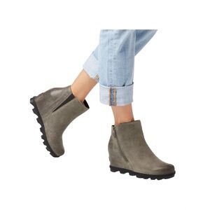Sorel Joan Of Artic Wedge II Boots In Quarry Grey